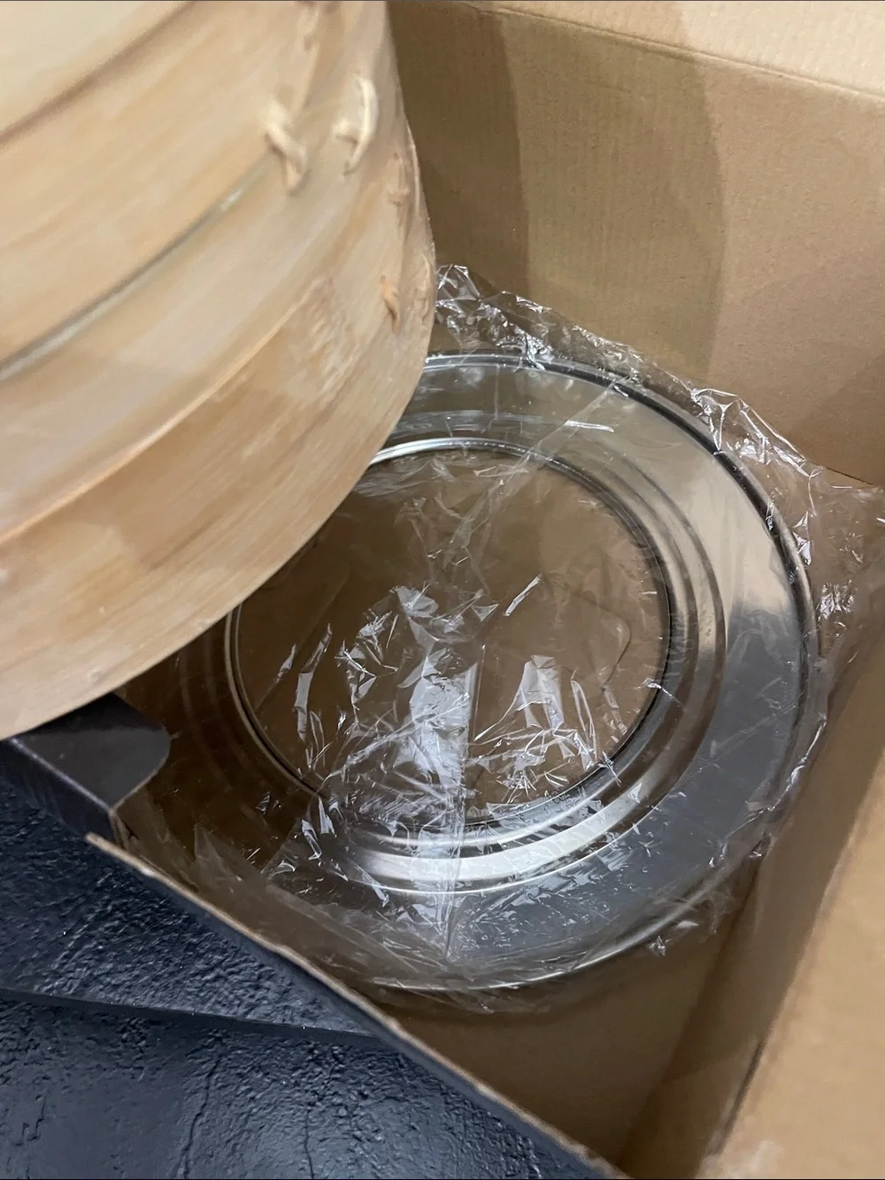 Kitchen Crust New Bamboo Steamer 10 Inch Set - Contents in original packaging.